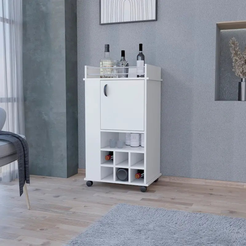 Chariot de bar roulant blanc avec porte-bouteilles à porte unique et étagères ouvertes